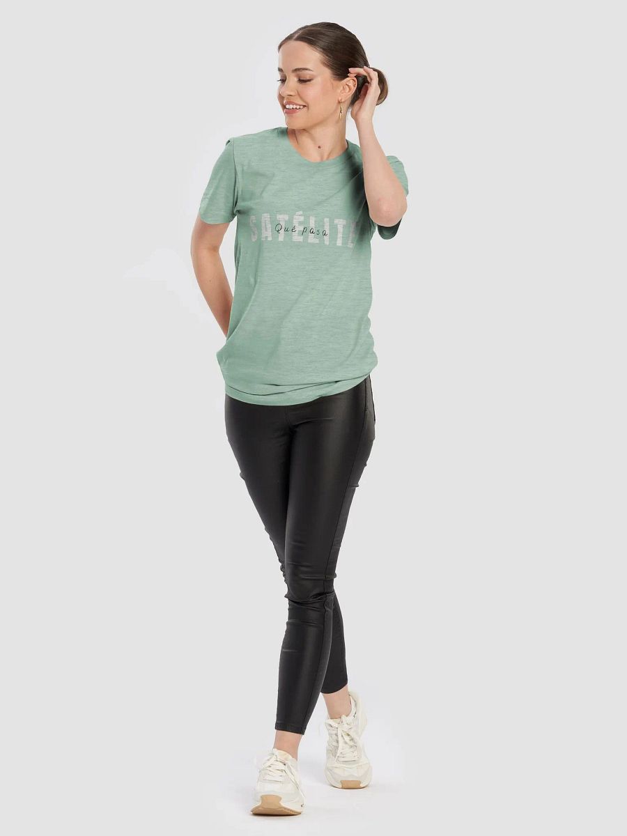 Camiseta Unisex 001 | Satélite Collection product image (70)