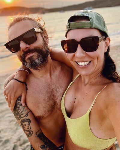 In Grecia 🪽 Quale preferisci?

Un po’ di selfie scattati durante questa caldissima 🔥 estate greca. In ordine:

🏝️ Elafonisos,...
