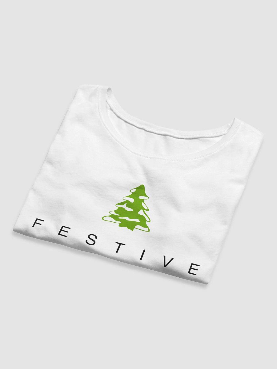 Evergreen Elegance Crop Tee product image (9)