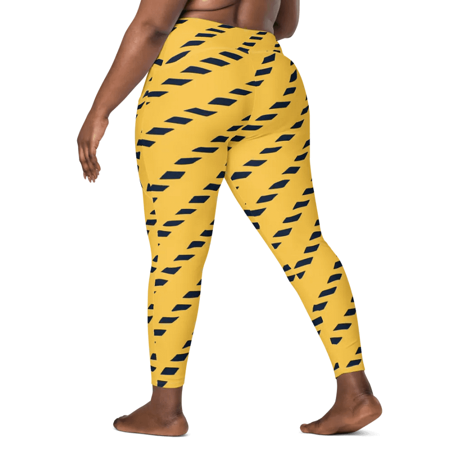 Leggings with Pockets – Lines Seamless Pattern for Ultimate Style & Functionality product image (10)