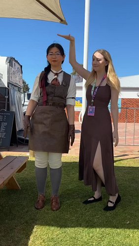 These are your @hoshi.con cosplay competition hosts 💁🏻‍♀️✨
My duo @emibytz 💜

#hosting #mc #duo #fyp #foryou #cosplay #cospla...