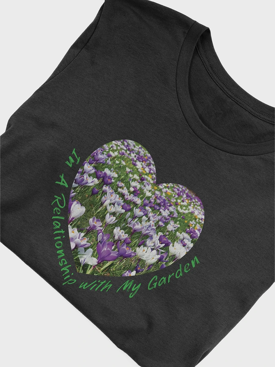 Garden Love Crocus Heart T-Shirt product image (32)