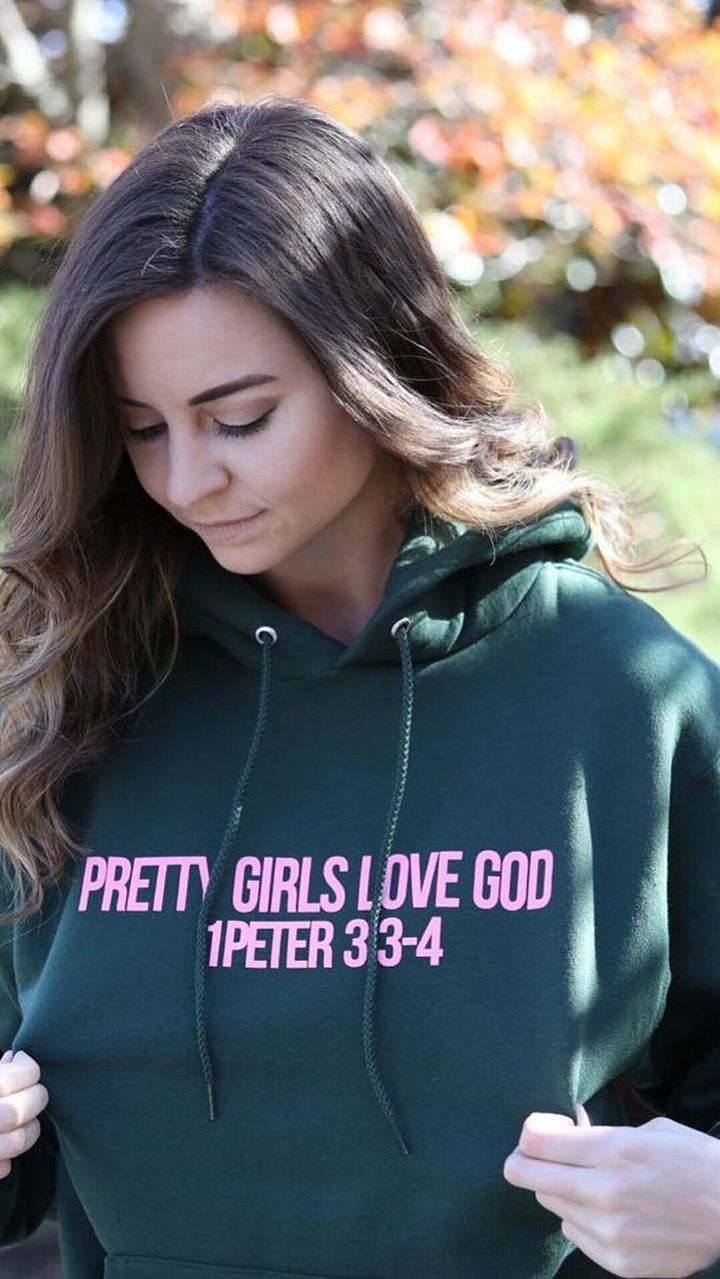 Pretty girls love God hoodie product image (1)