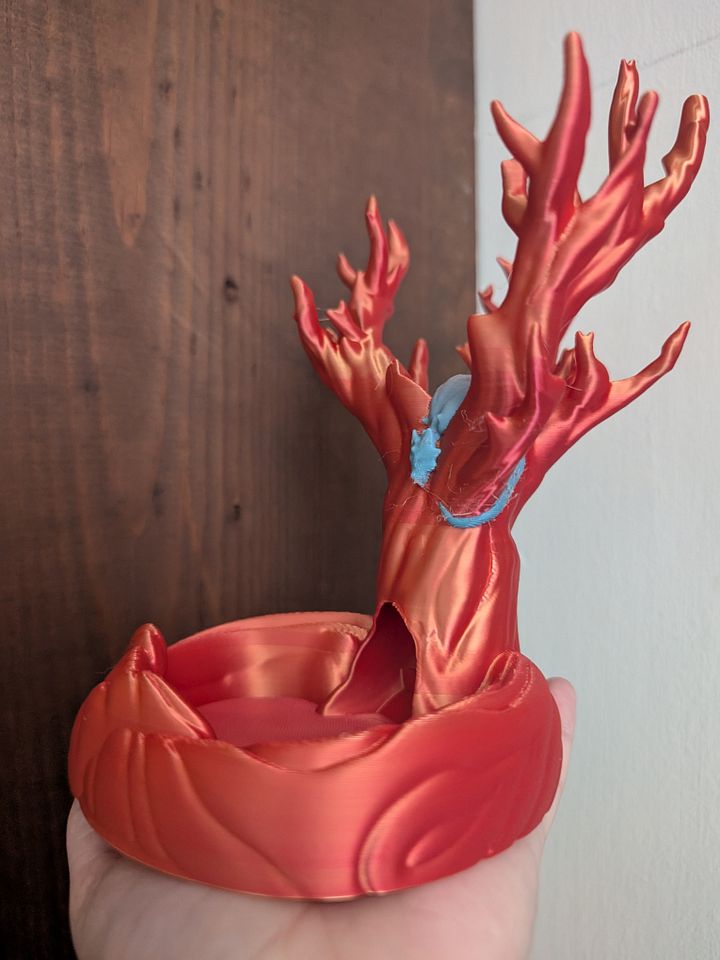 Eepy Tree Dragon Dice Tower product image (1)