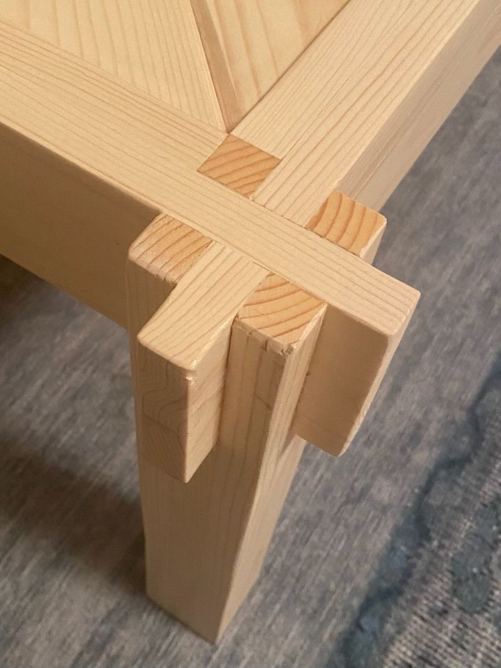 Pine Coffee Table product image (2)