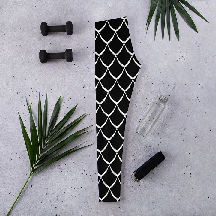 Snake Print Leggings – Bold, Stylish & Comfortably Versatile product image (2)