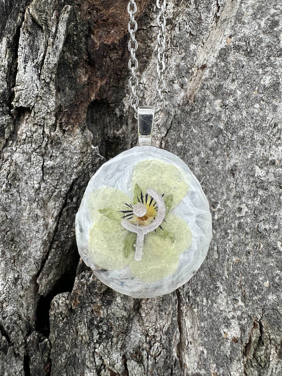 Custom FFXIV Job Stone Necklace product image (1)