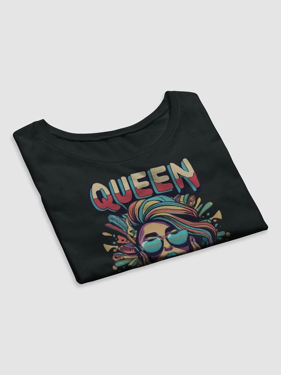 Queen Azura Womans Cropped Tee product image (8)