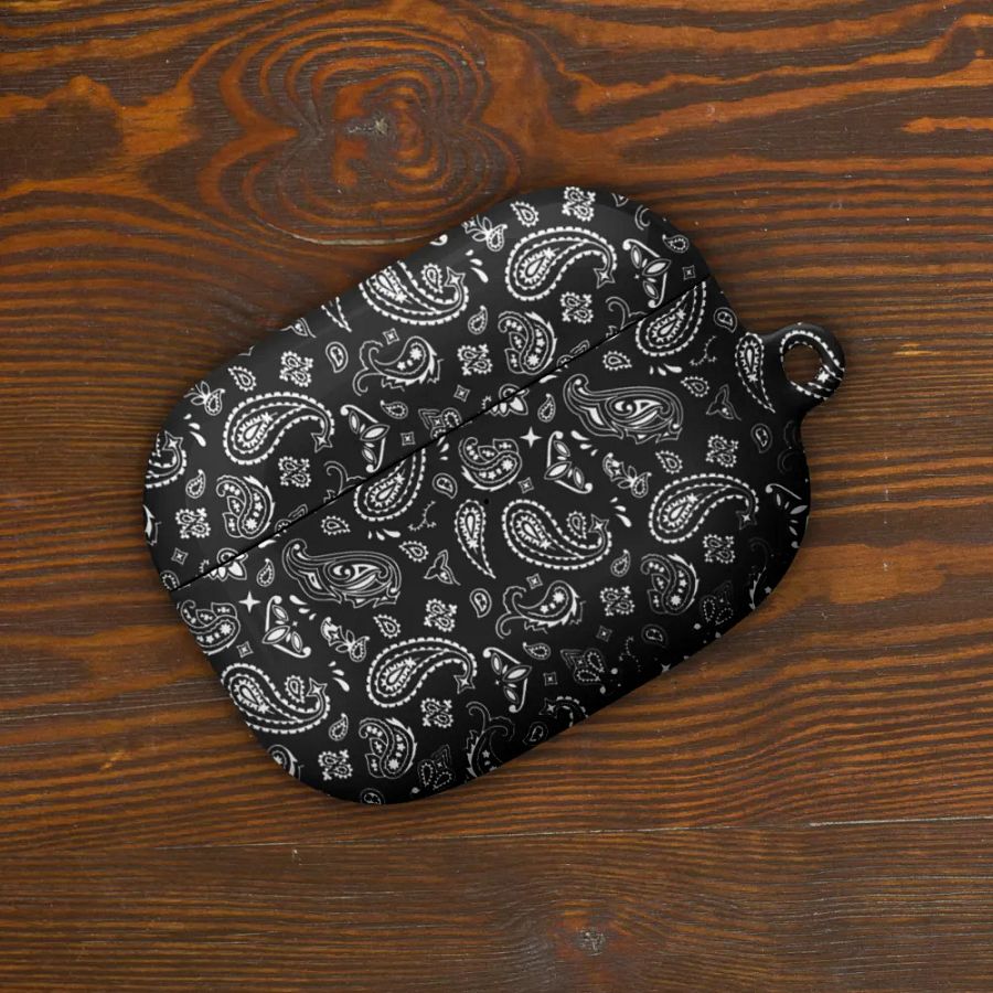 Bandana AirPods Case product image (49)
