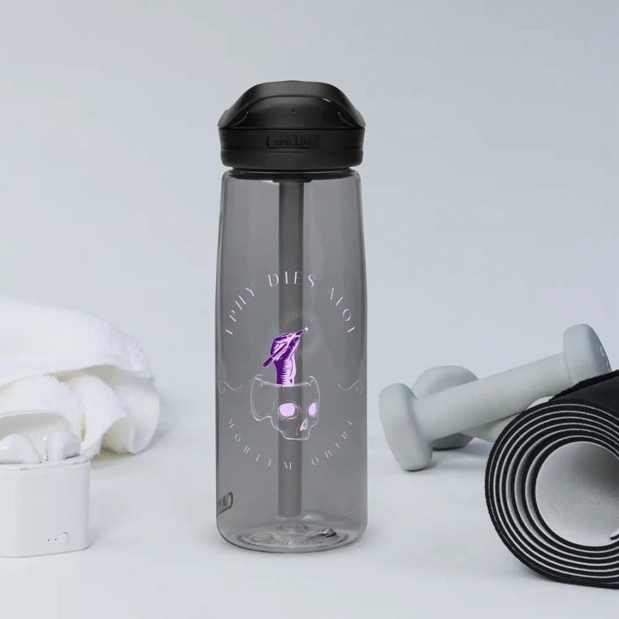 The Heritage Collection Lilac Camelbak Water Bottle product image (12)
