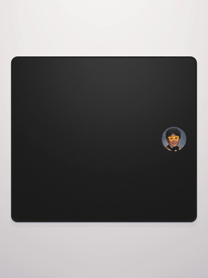 Sleek Gamer's Haven Mouse Pad product image (2)