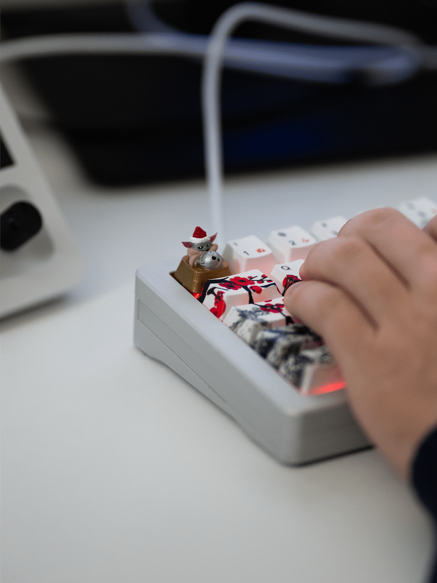 The Child Christmas Keycap product image (2)