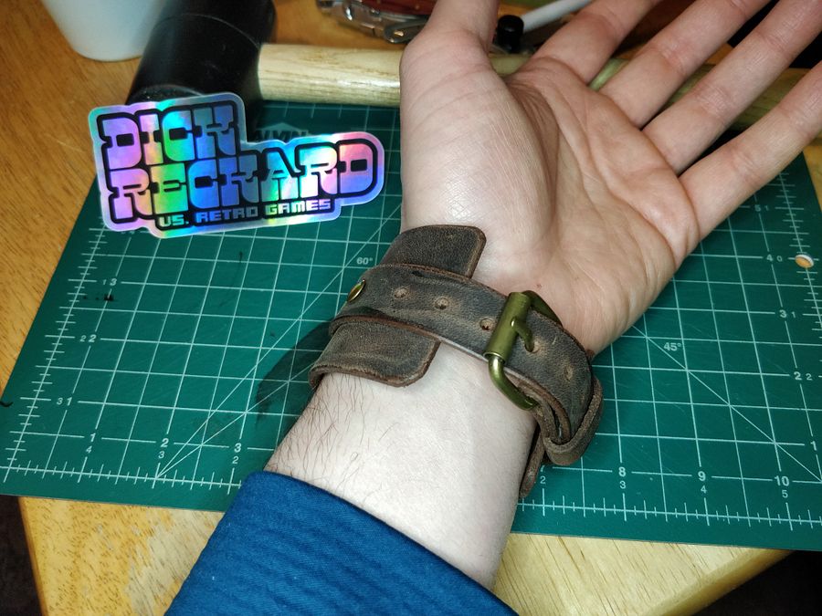 Brown 1 Band Leather Cuff 02 0A product image (6)