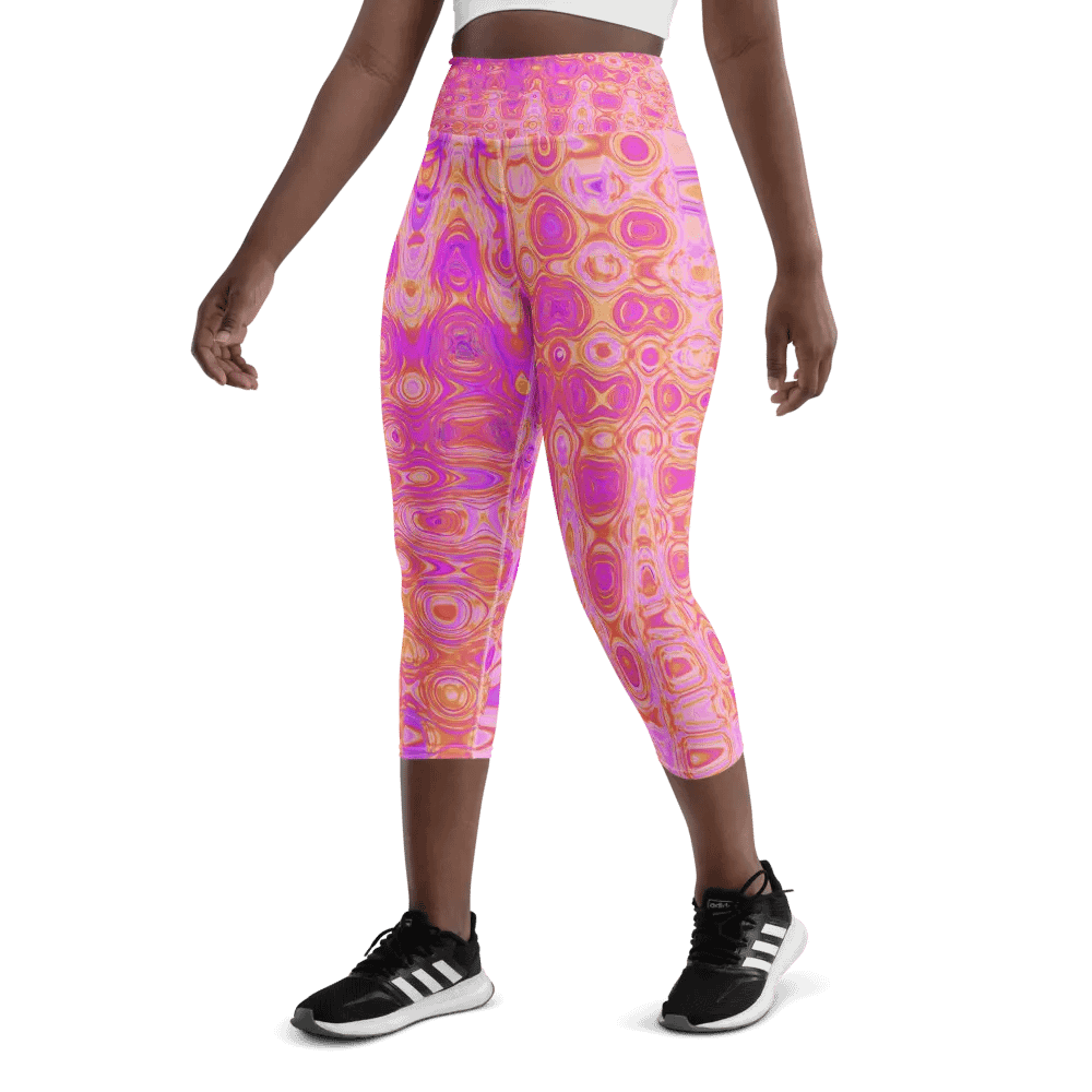 Cool Abstract Pink and Magenta Atomic Retro Zigzags Capri Yoga Leggings product image (8)