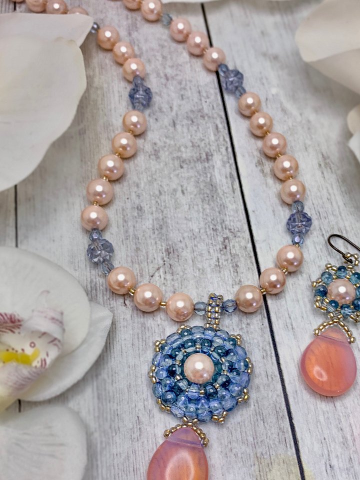 Majesty Beaded Necklace and Earrings Set - Blue, Pink product image (2)