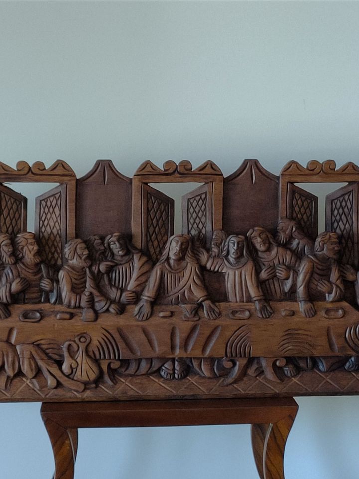 Última Ceia de Cristo em Madeira - Peça Religiosa Majestosa com História Única product image (1)
