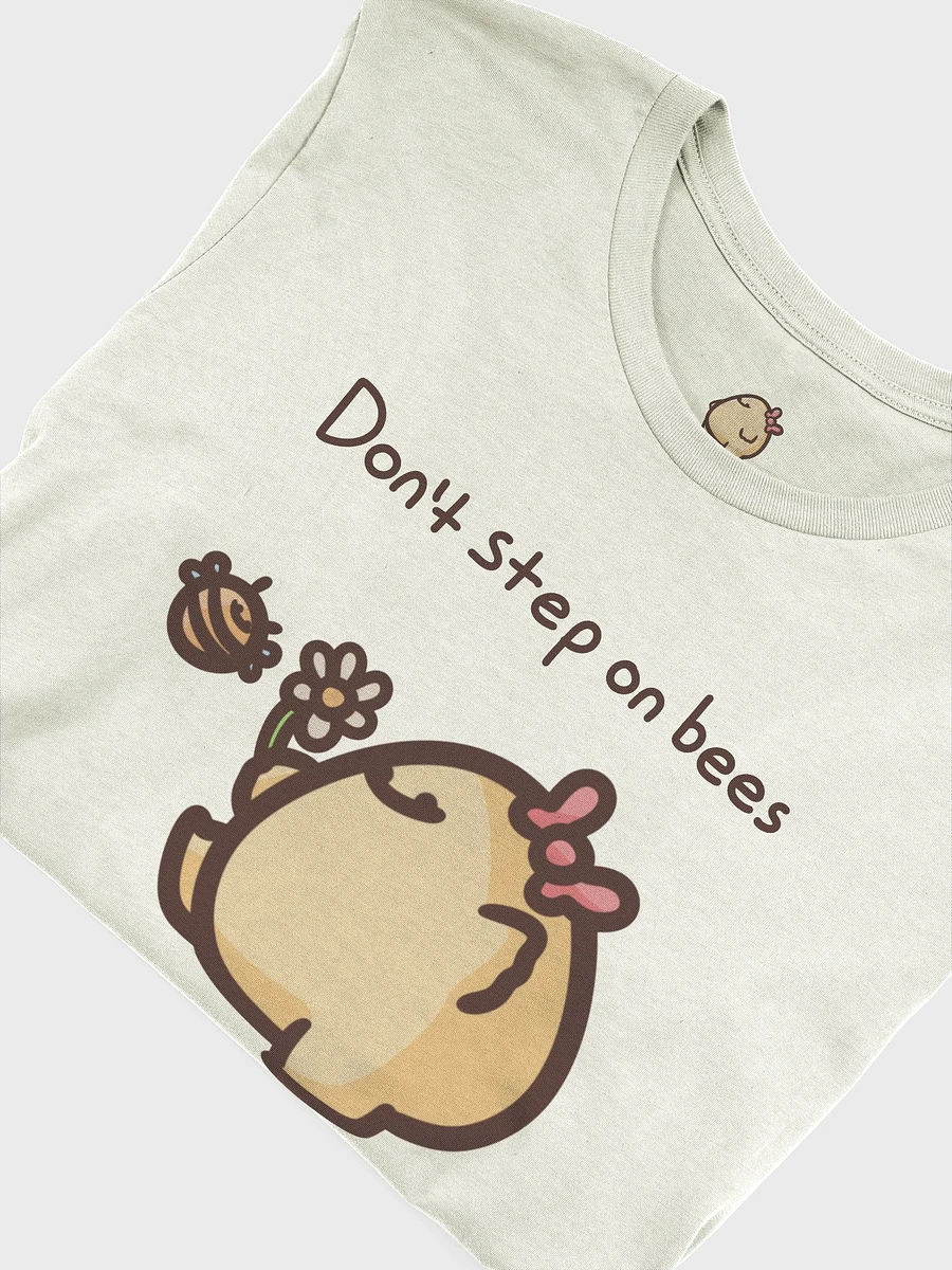 Don't step on the bees Shirt! product image (9)