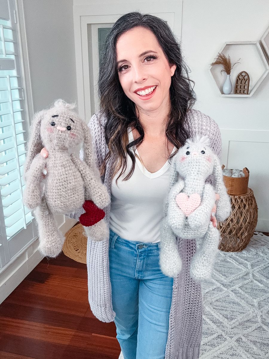 Be My Bunny Crochet Pattern - Free Pattern for Valentines or Easter product image (1)