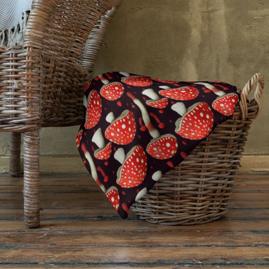 Magical Fly Agaric Mushroom Fluffy Blanket Throw product image (11)
