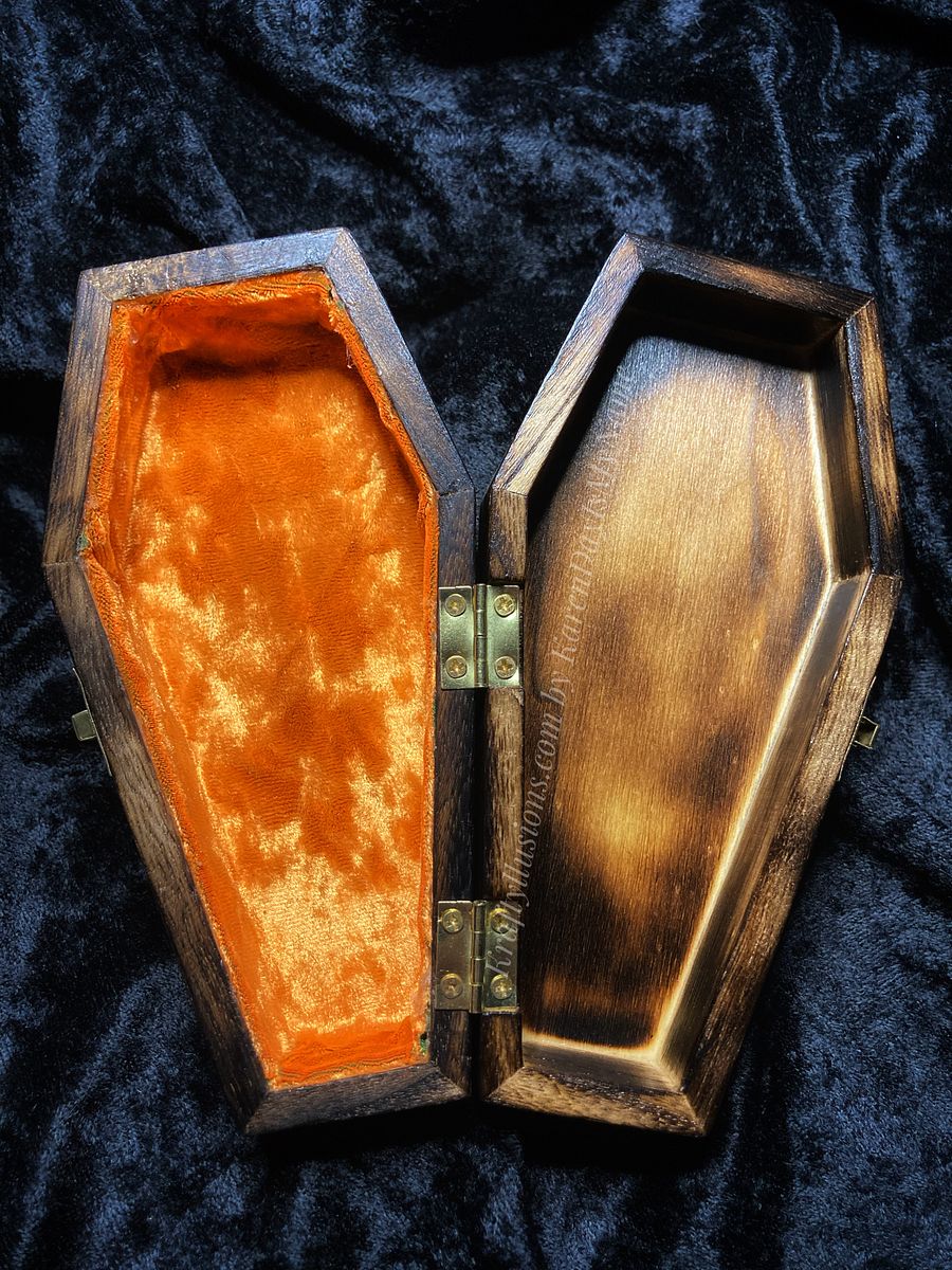 Peculiar Pumpkin Coffin Trinket Box - St. Jude product image (2)