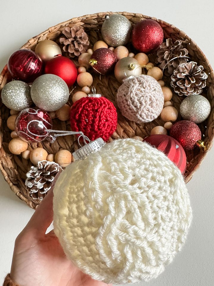 Cozy Cottage Cable Bauble Crochet Pattern product image (2)