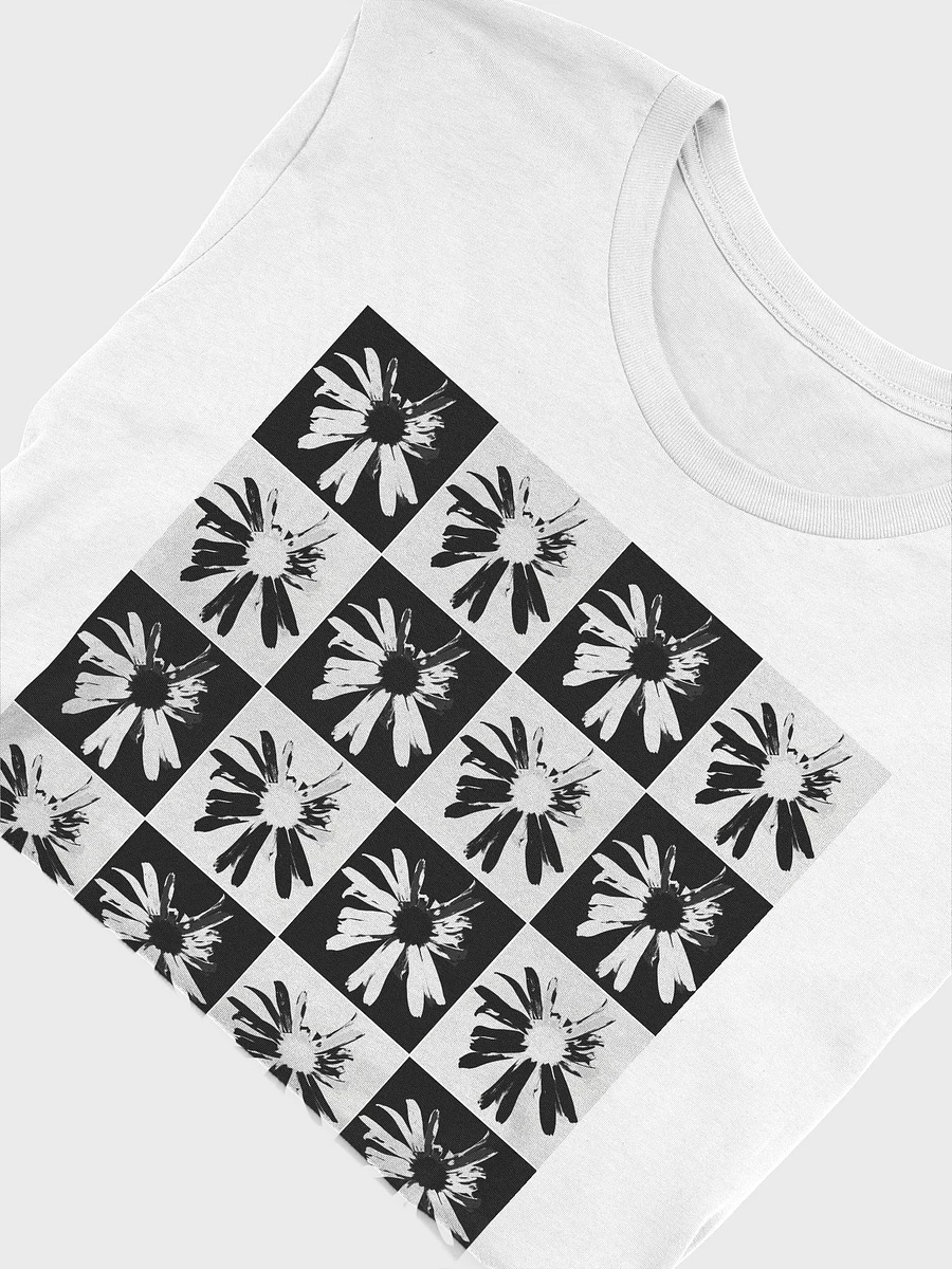 Abstract Black and White Daisy Flowers Unisex T Shirt product image (9)