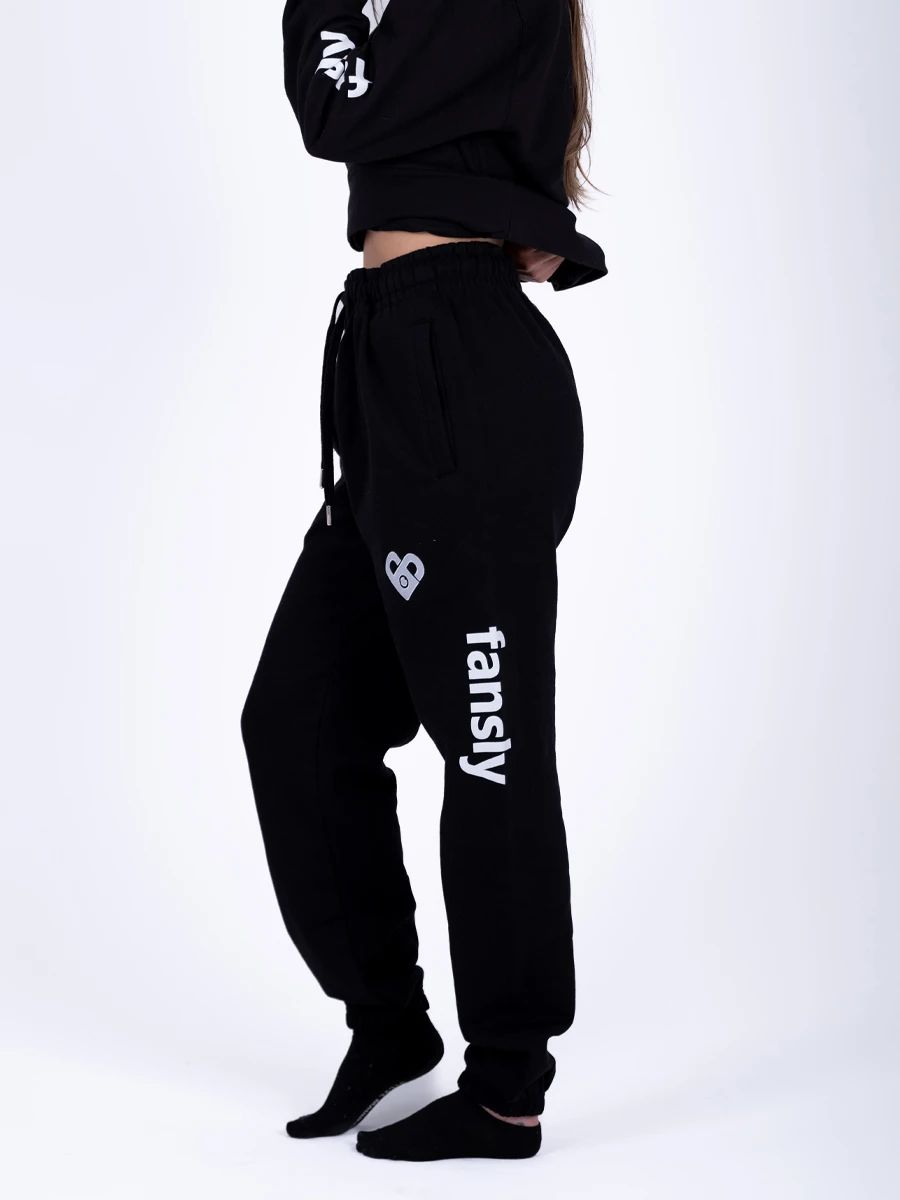 Sweatpants product image (2)