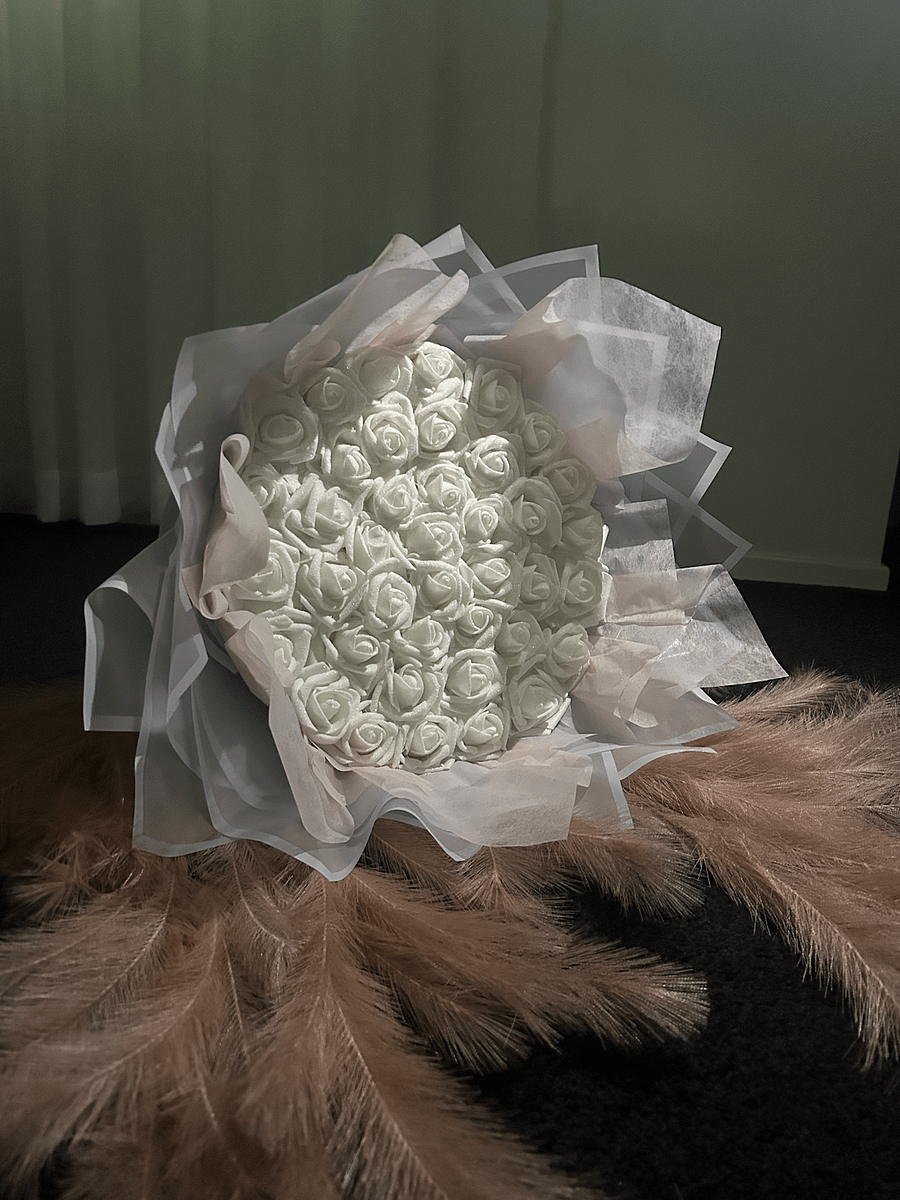 White Glitter Boquet product image (2)