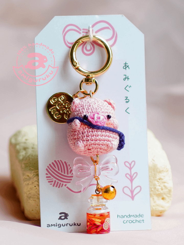 Sling Bag Piggy - Keychain product image (1)