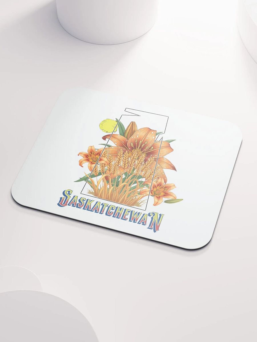 Saskatchewan Province Lily Blossom Mouse Pad product image (3)