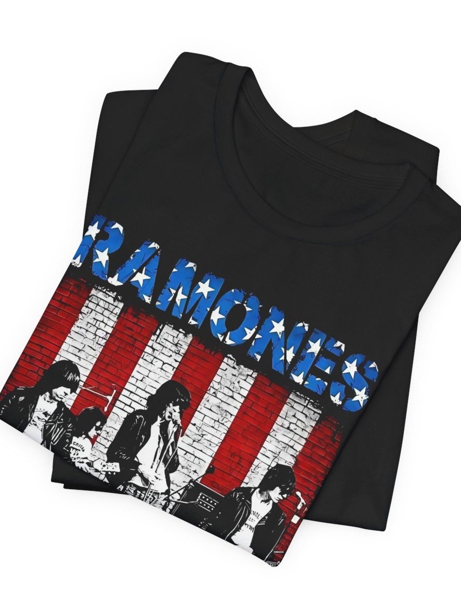 Ramones Hey Ho Let’s Go Premium T-Shirt product image (4)