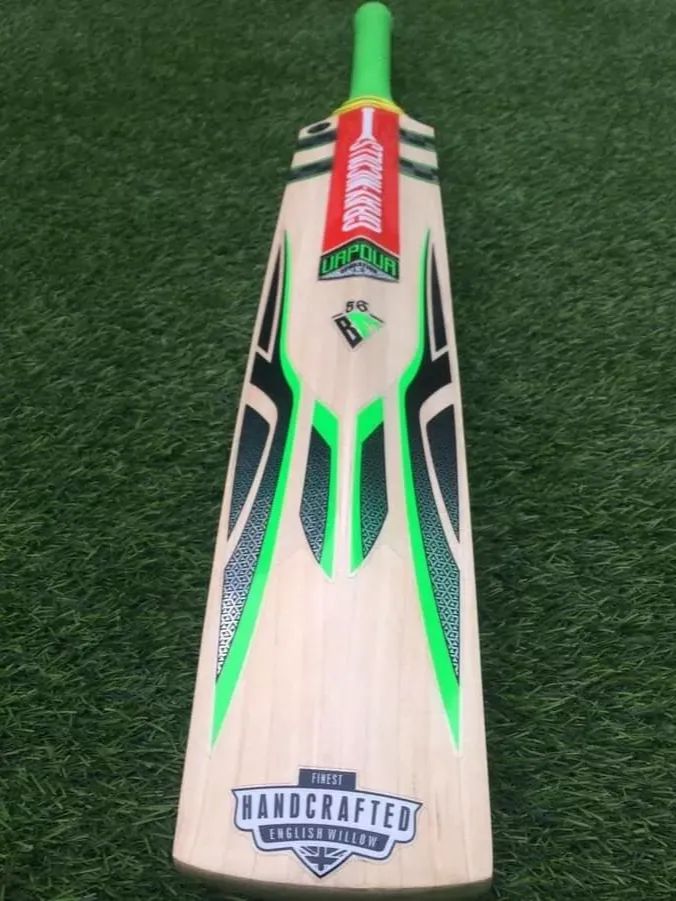 PremiumTempesta 1.3 Players Adult Cricket Bat with all premium Kit product image (3)