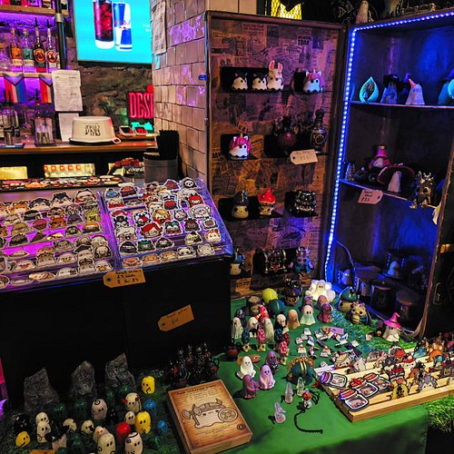 All set up at the #bearscots market!