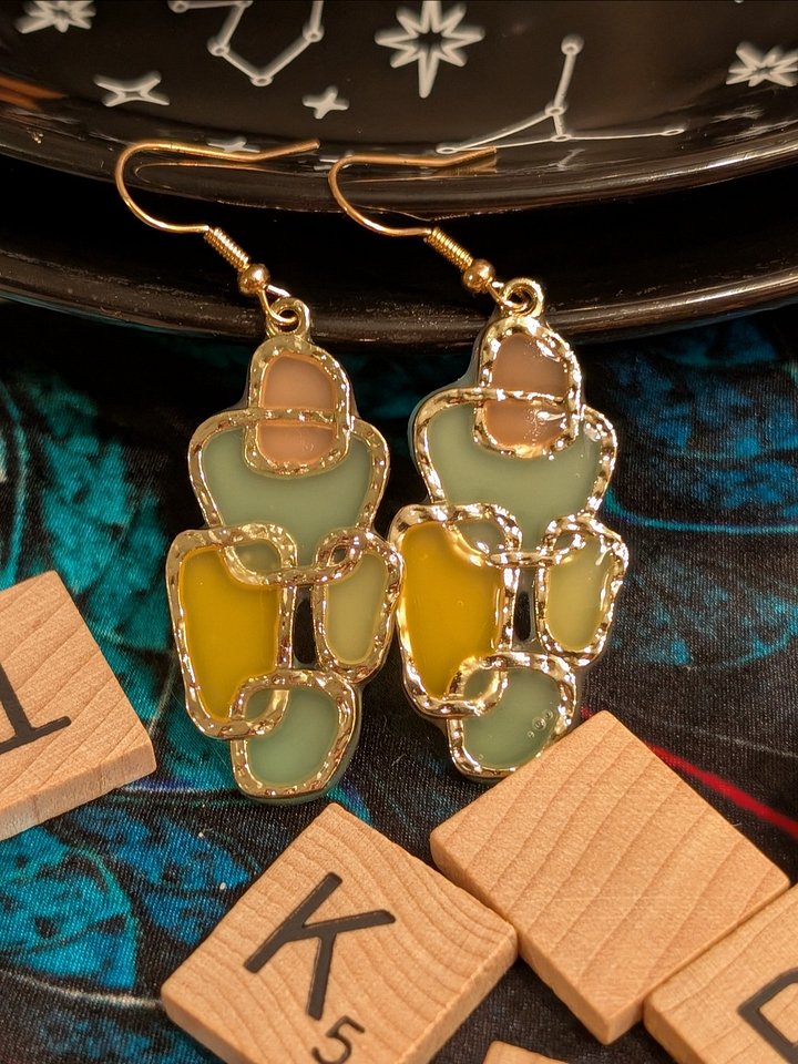 Moss & Ember: Abstract UV Resin Drop Earrings product image (1)
