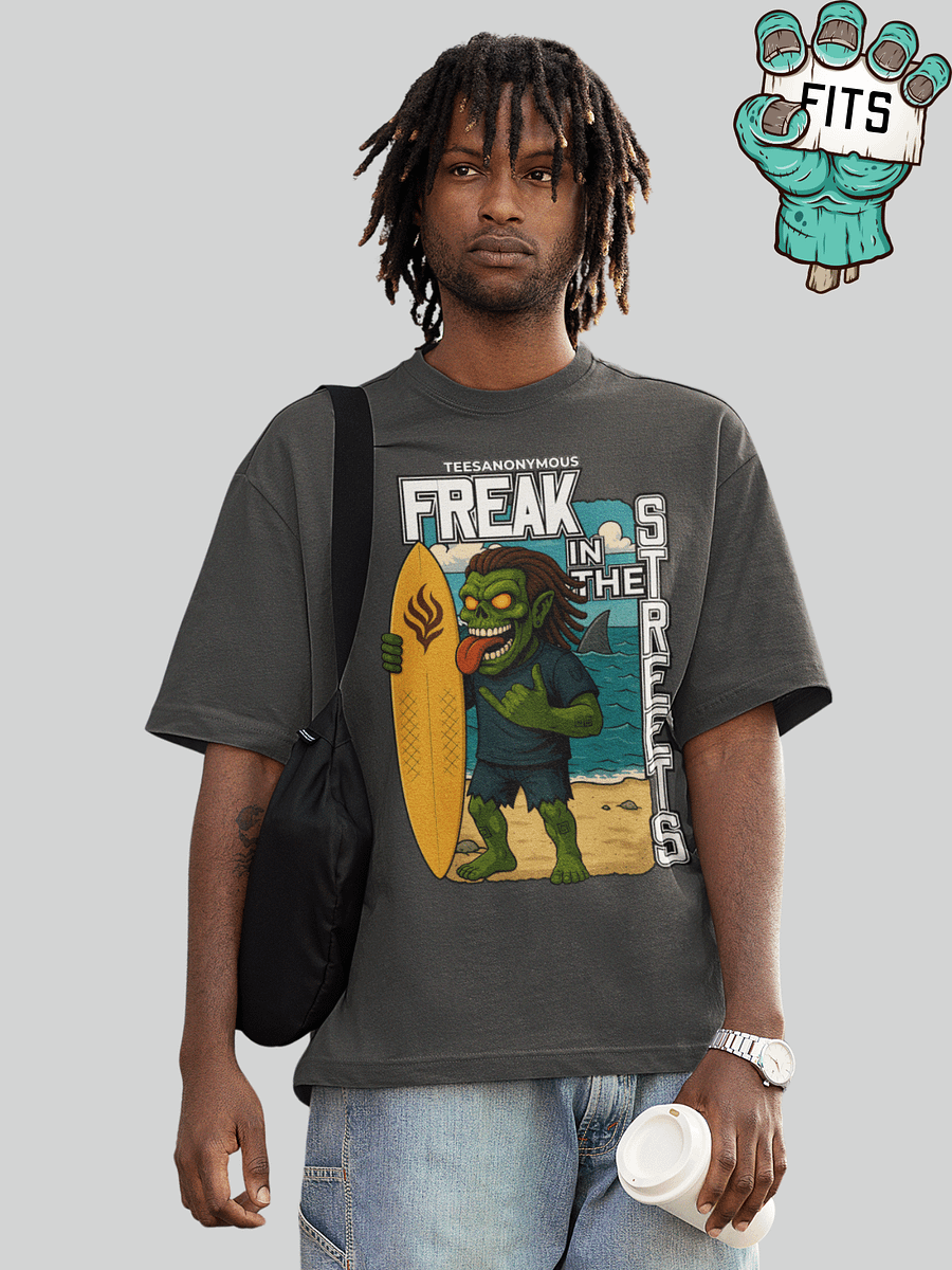Streetwear Graphic Tee - Surfs Up by Freak in the Streets product image (3)