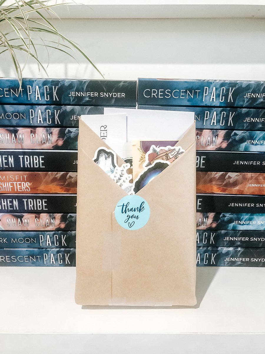 Blind Date with a Book – Paperback Paranormal Romance Edition product image (1)