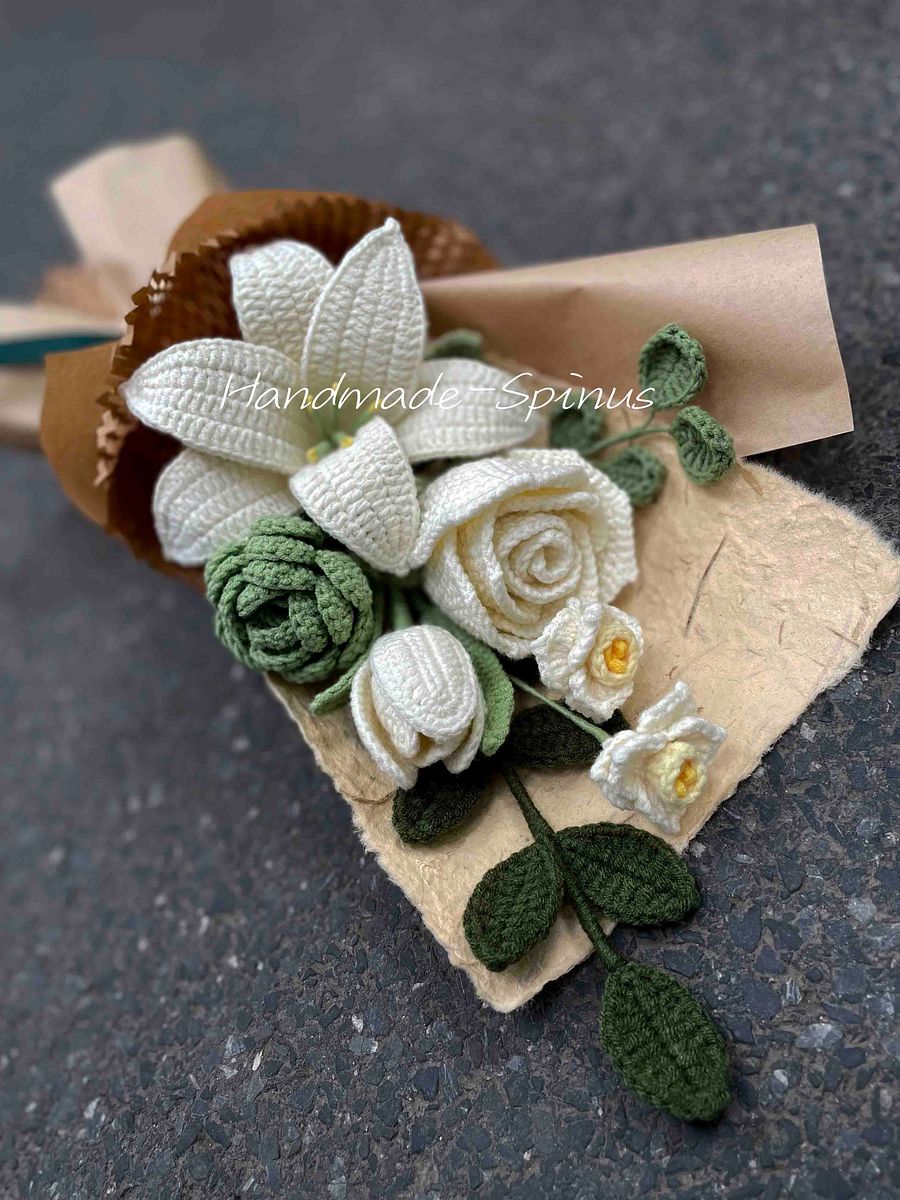 White+Green Rose Crochet Knit Bouquet product image (5)