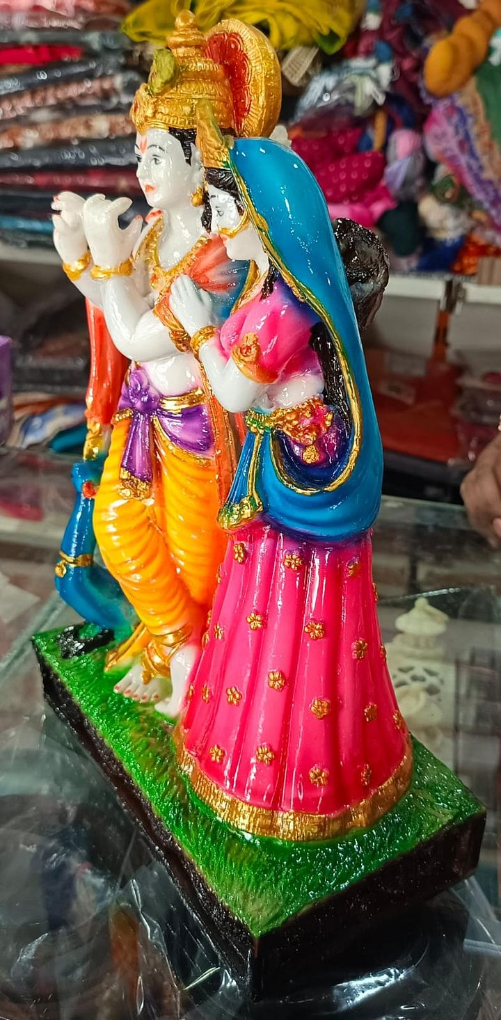 RADHA KRISHNA IDOL product image (2)