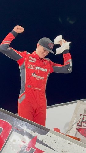 He does it again! @ryantimms_5t steals the win from Brian Brown on a late race restart to grab victory number four of the sea...