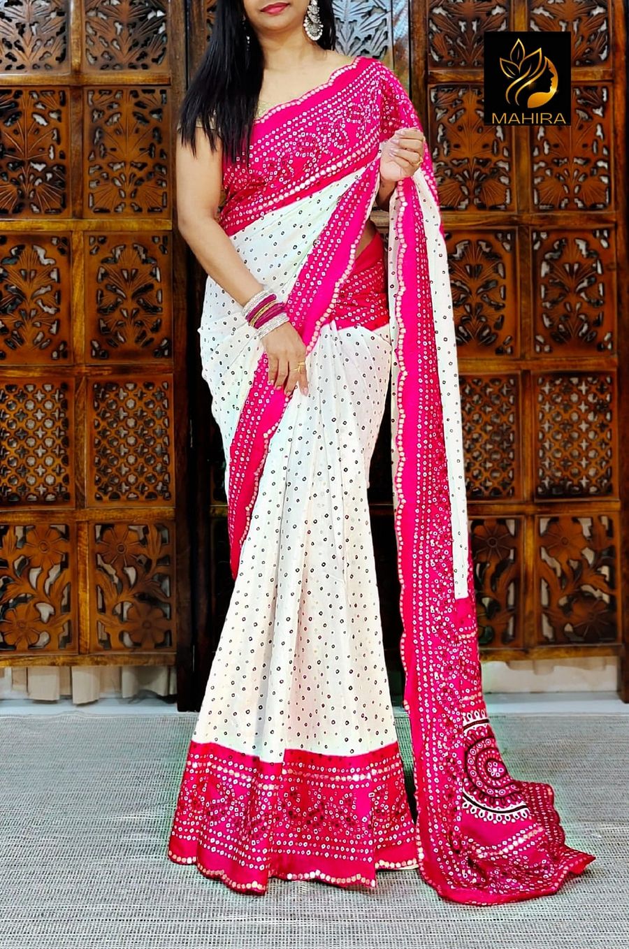 premium quality chiffon bandhini sarees printed Blouse as in pic product image (4)