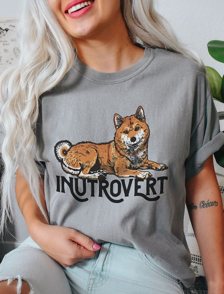 Inutrovert T-Shirt of a Shiba Inu | Funny T-Shirt for Shiba Inu Paw-rents product image (11)
