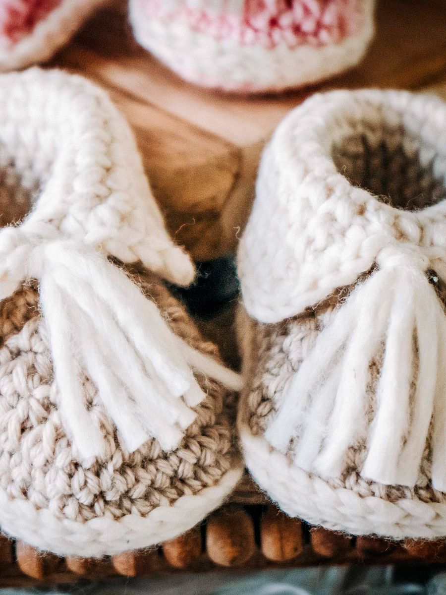 Cute Crochet Baby Boots Free Pattern product image (6)
