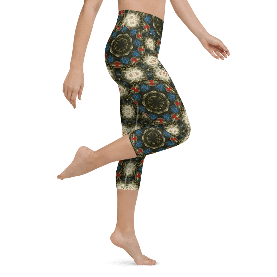 Ethnic Elegance Capri Leggings product image (3)