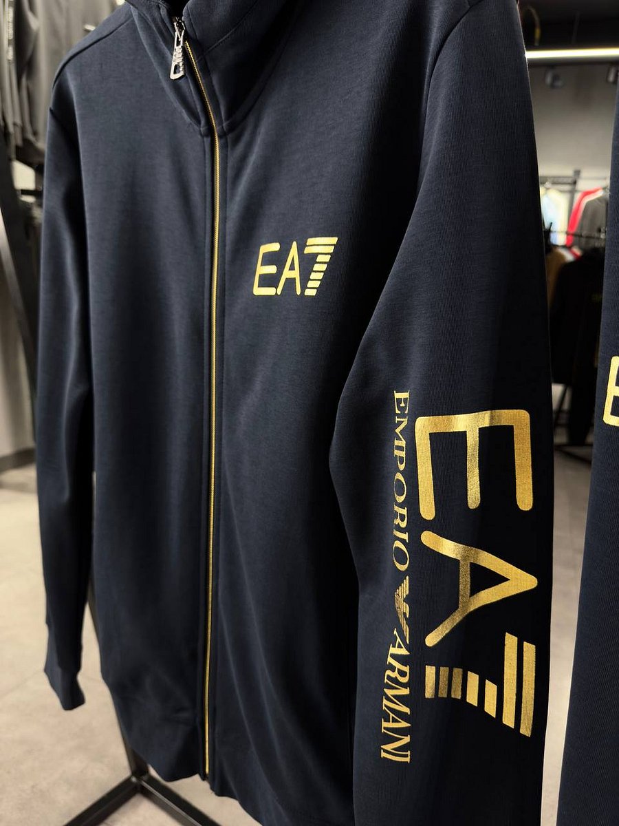 Men Tracksuit product image (7)