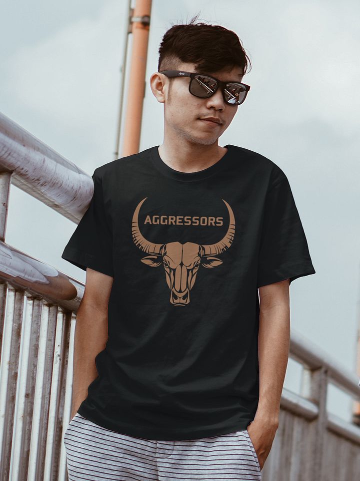 Aggressors Bull Skull Graphic Tee product image (2)