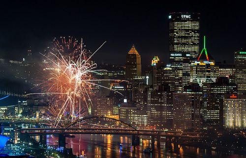 The North Shore fireworks display in Pittsburgh during Light Up Night.

#pittsburgh #pennsylvania #lightupnight #city #fireworks