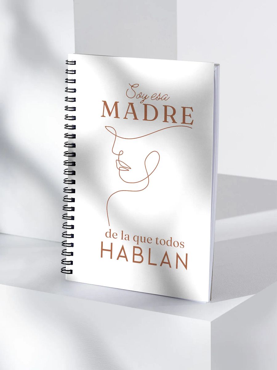 Boho Mother’s Day Design soy esa madre de la que todos hablan notebook product image (4)