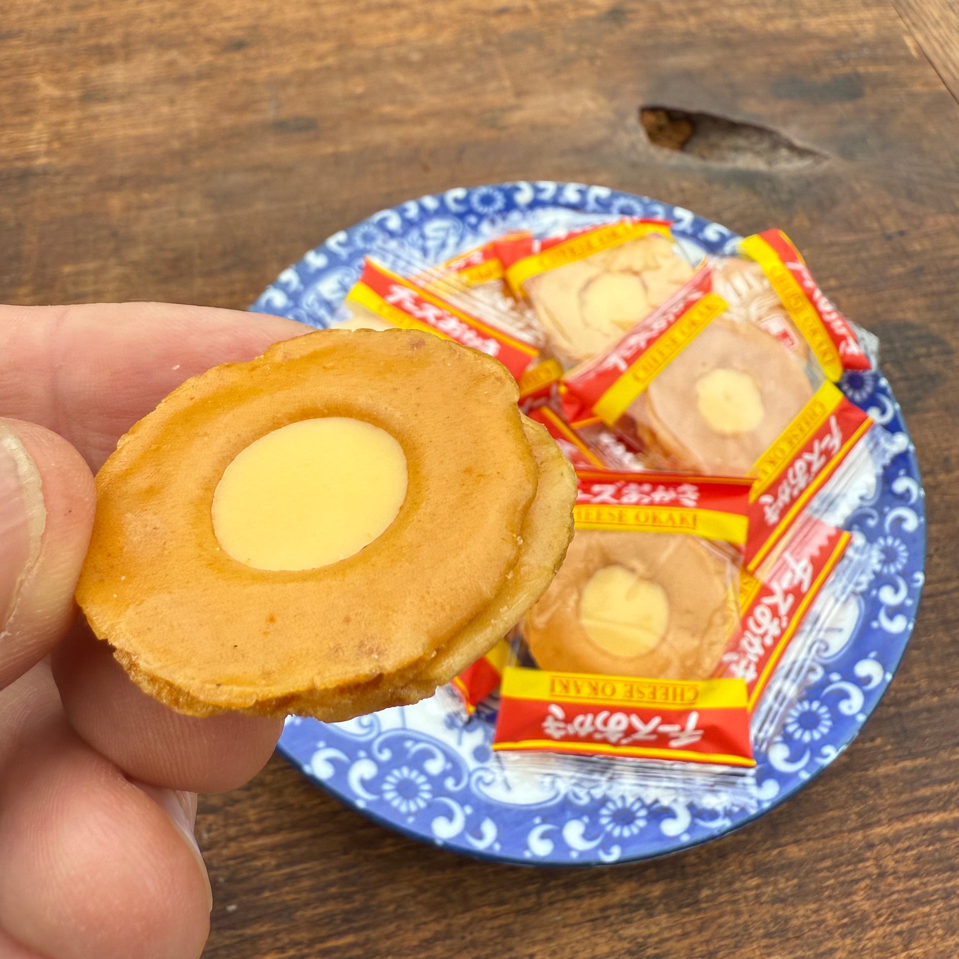 🎎 Bourbon Cheese Okaki – Japanese Mochi Rice Crackers with Cheese – 85g Pack product image (6)