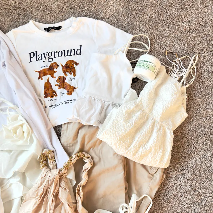WHITE princess - preloved set product image (2)