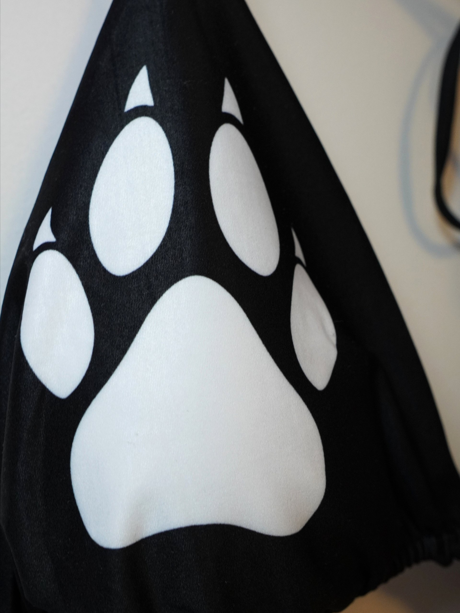Wolf Paw Bikini product image (6)